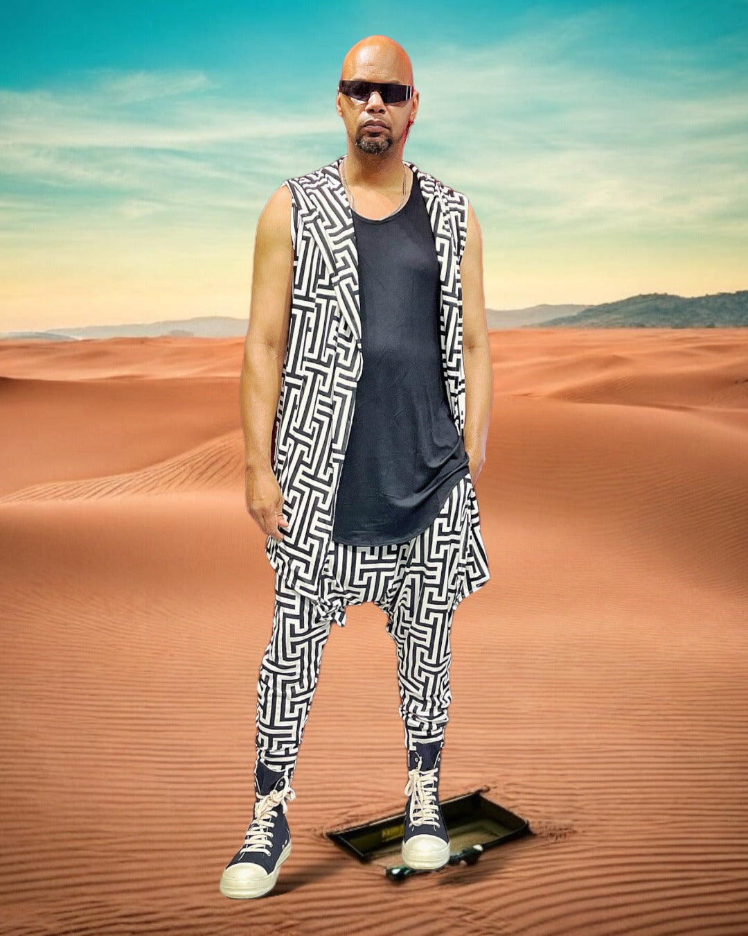 Blk/Wht Maze Print Festival Joggers (Pants)